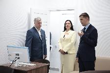 Алексей Русских ознакомился с работой нового центра «Мои Документы» в Железнодорожном районе Ульяновска